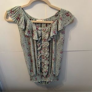 Mine sheer pull over Elastic waist top